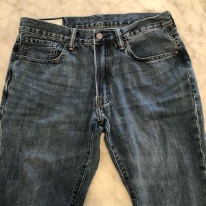 Men’s Gap denim bootcut jeans